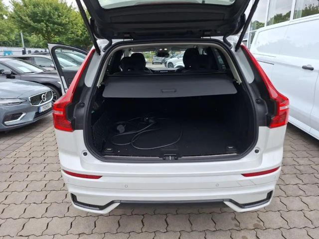 Volvo XC60 AWD Dark Plus T6