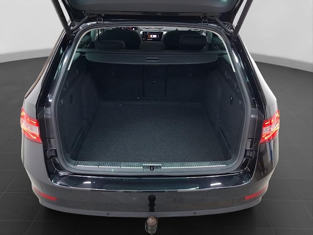 Skoda Superb 2.0 TDI Combi