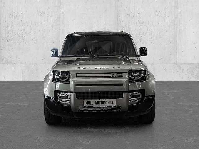 Land Rover Defender 110 Dynamic SE