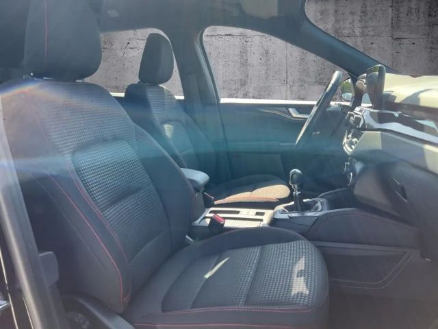 Ford Kuga Hybrid ST Line