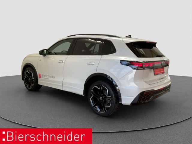 Volkswagen Tiguan Tiguan 2.0 TDI DSG R-Line Black Style PANO STHZ AHK HuD H/K 20