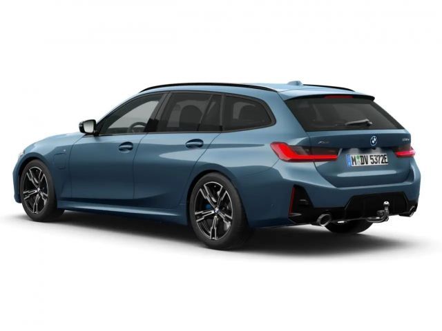 BMW 330 330e M-Sport Touring xDrive