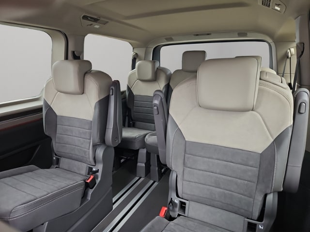 Volkswagen Multivan 2.0 TDI Lang T7