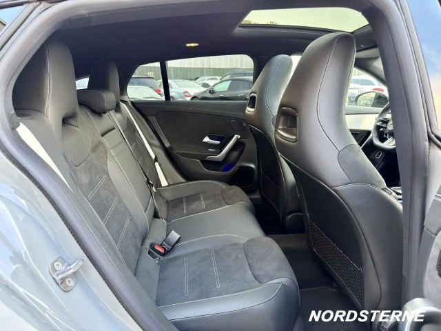 Mercedes-Benz CLA 200 AMG Line CLA 200 d