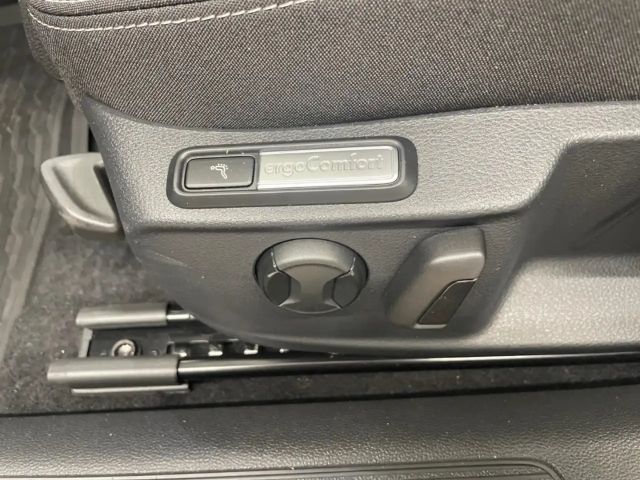 Volkswagen Passat 1.5 TSI Business Variant