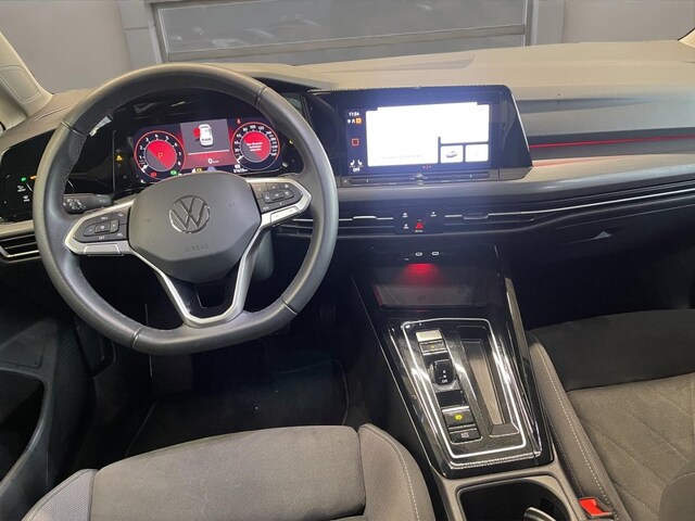 Volkswagen Golf 1.5 eTSI Golf VIII