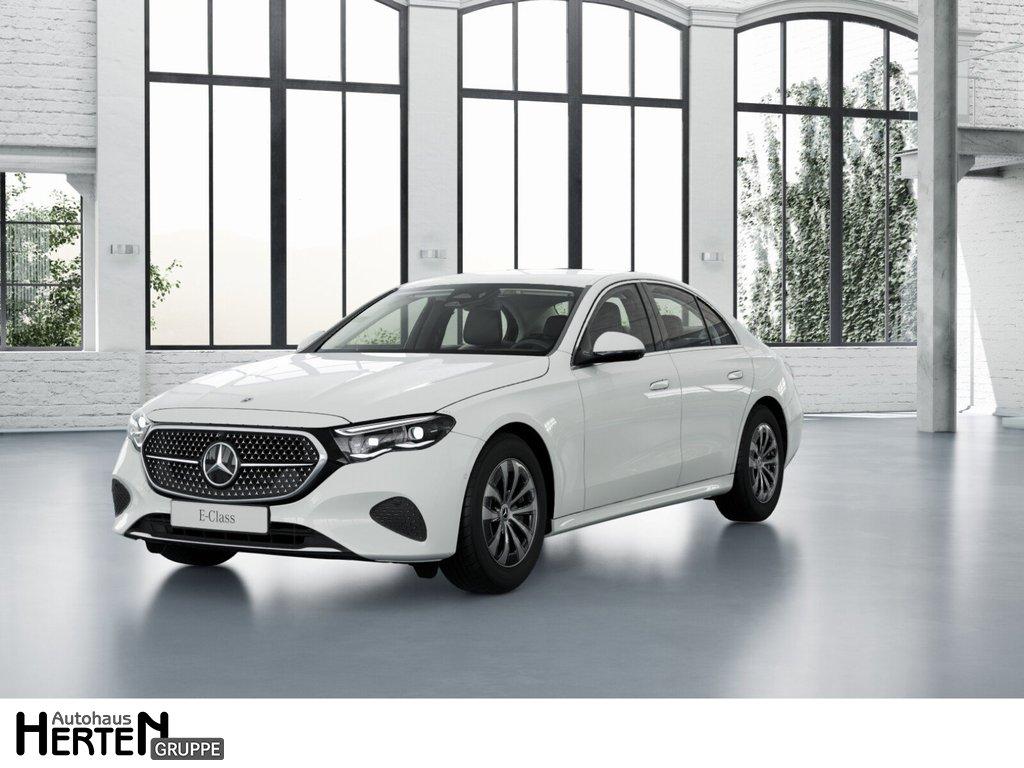 Mercedes-Benz E 220 E 220 d Sedan