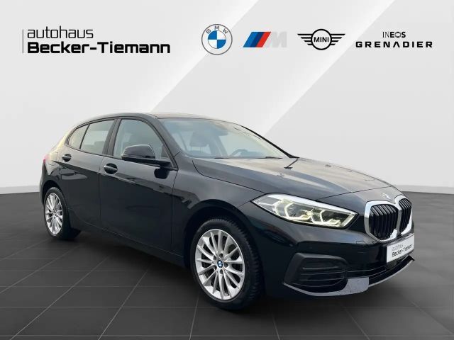 BMW 116 116i Sedan