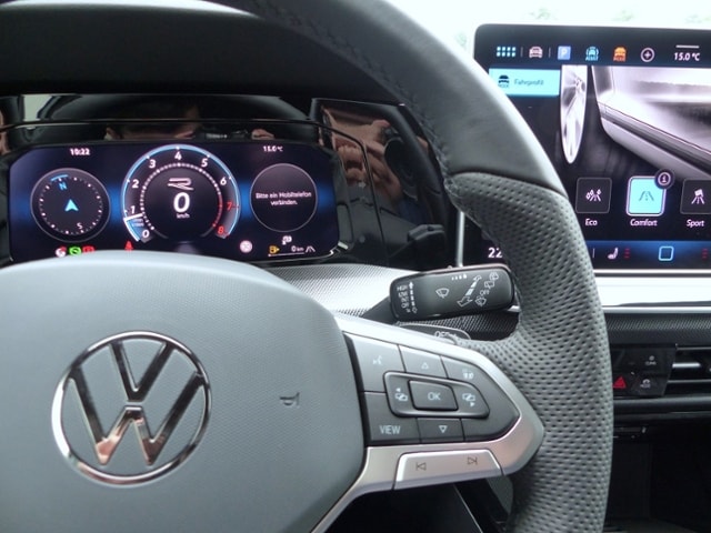 Volkswagen Golf 1.5 eTSI DSG