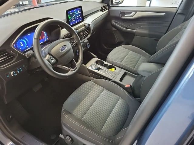 Ford Kuga Cool & Connect
