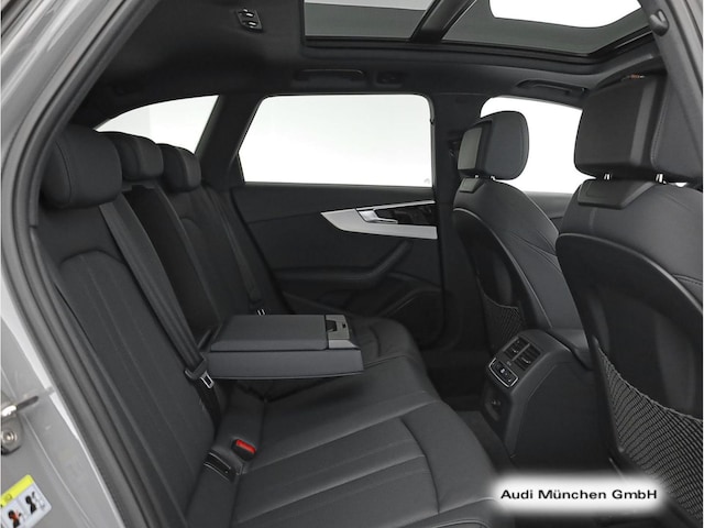 Audi RS4 Avant Quattro