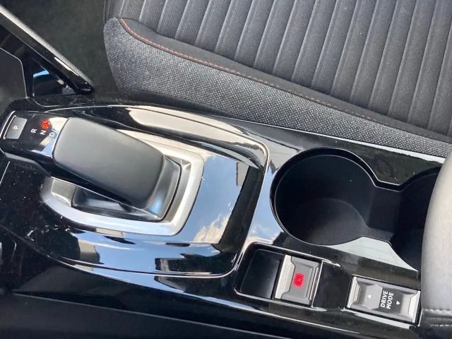 Peugeot E-208 Active Pack