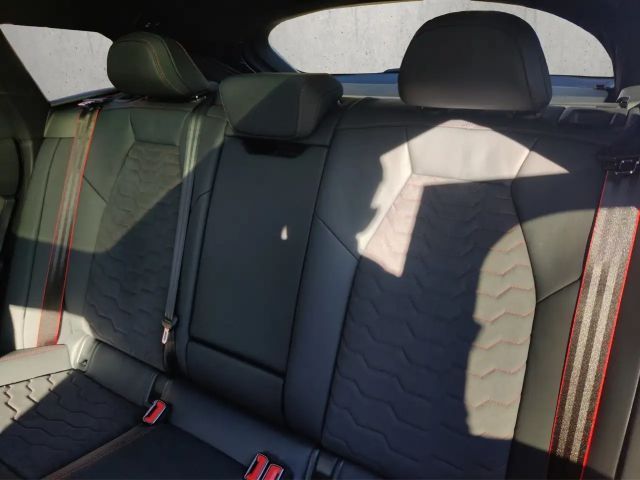 Audi A6 e-tron Quattro S-Line