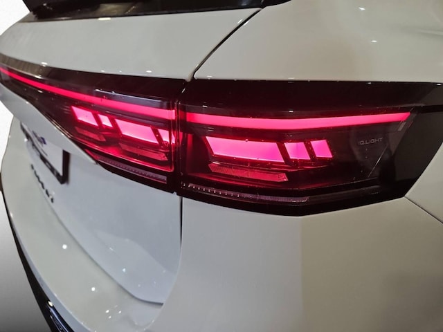 Volkswagen Passat DSG R-Line