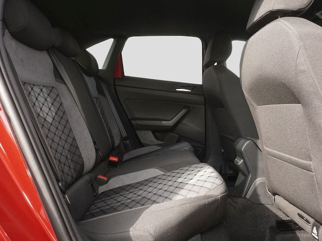 Volkswagen Taigo 1.0 TSI DSG R-Line