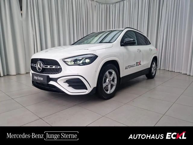 Mercedes-Benz GLA 200 4MATIC AMG Line GLA 200 d