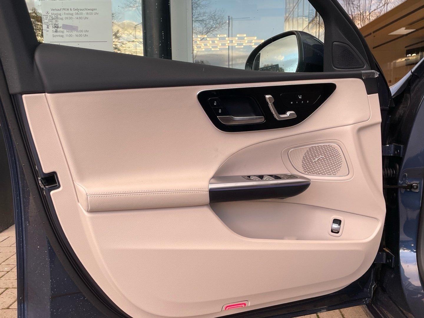 Mercedes-Benz C 180 AVANTGARDE Estate