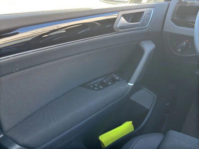 Volkswagen Touran 2.0 TDI DSG Highline