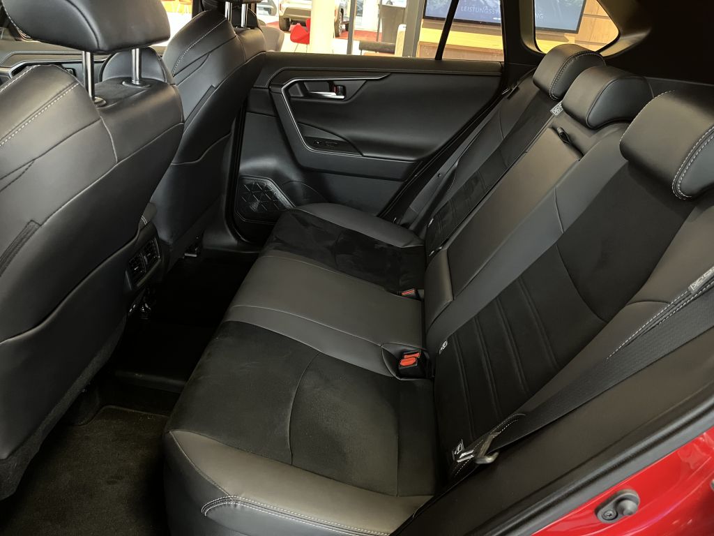 Toyota RAV4 5-deurs GR Plug-in