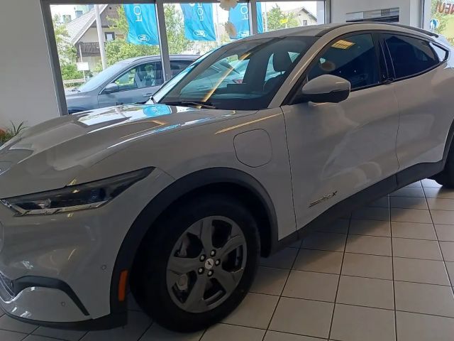 Ford Mustang Mach-E Extended range