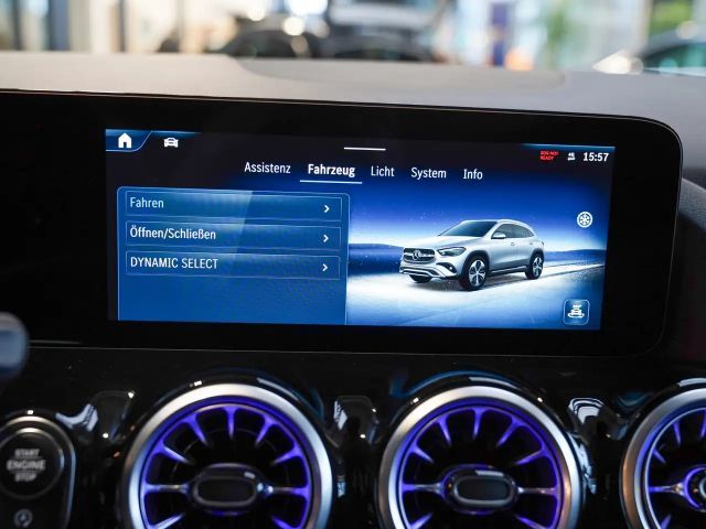 Mercedes-Benz GLA 200 GLA 200 d Progressive