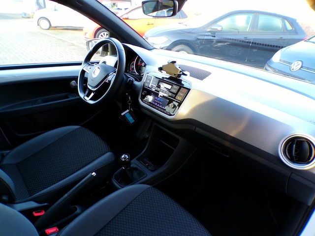 Volkswagen up! 1.0 MPI Active