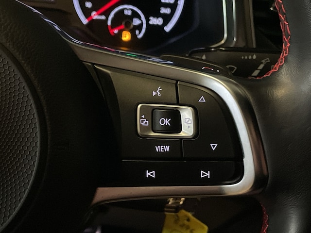 Volkswagen T-Roc 1.5 TSI DSG Sport