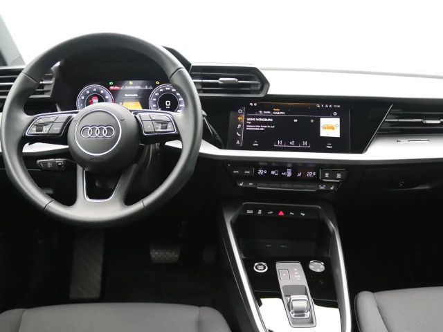 Audi A3 Hybride S-Tronic Sedan