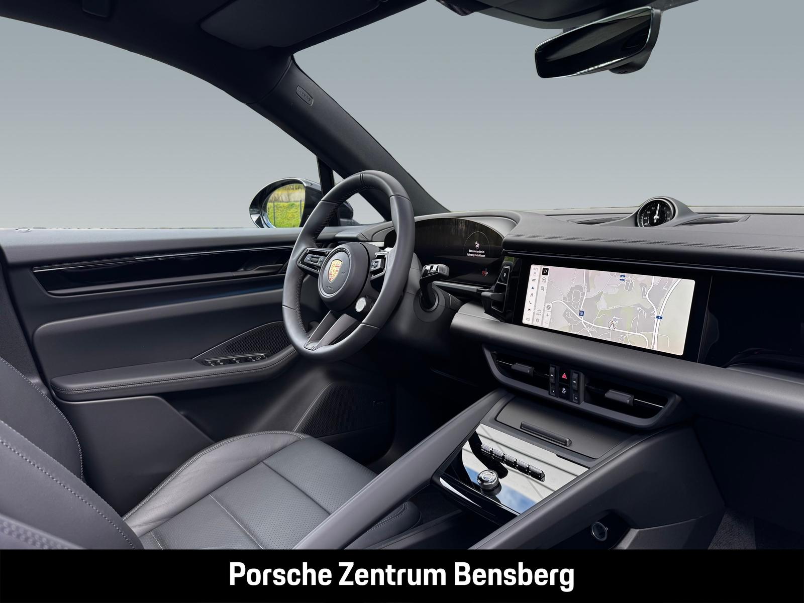 Porsche Macan Electric