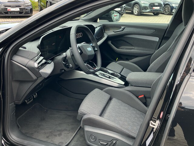 Audi A6 Avant Quattro S-Tronic