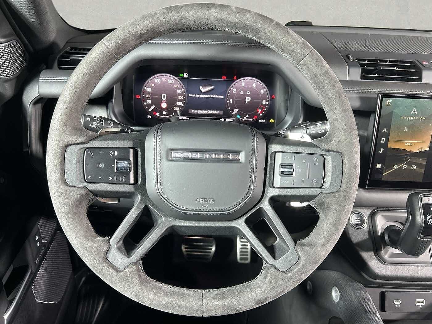 Land Rover Defender 90