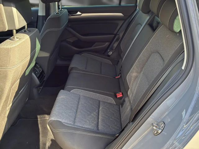Volkswagen Passat 1.5 TSI DSG Variant