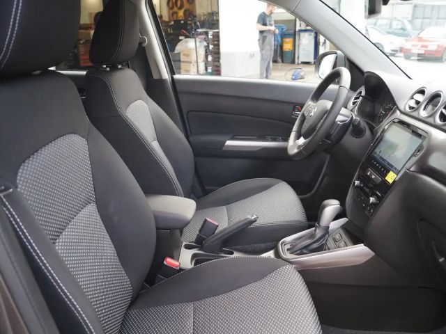 Suzuki Vitara AllGrip Hybrid Shine