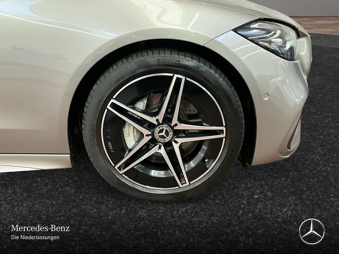 Mercedes-Benz C 200 4MATIC AMG Line Sedan