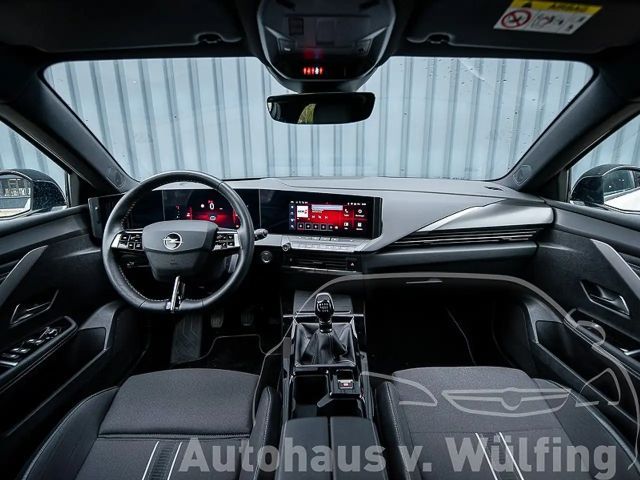 Opel Astra GS-Line Grand Sport