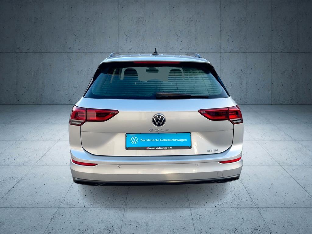 Volkswagen Golf 1.5 eTSI DSG Life Variant