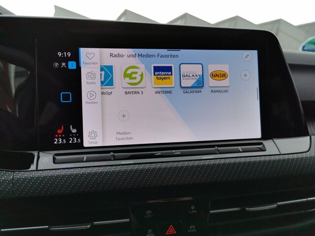 Volkswagen Golf 1.5 eTSI Variant