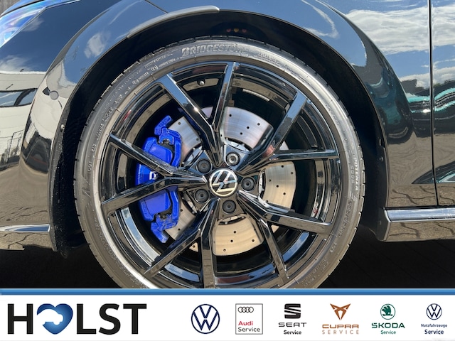 Volkswagen Golf 2.0 TSI Golf VIII