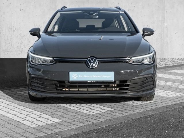 Volkswagen Golf 1.5 TSI Life Variant