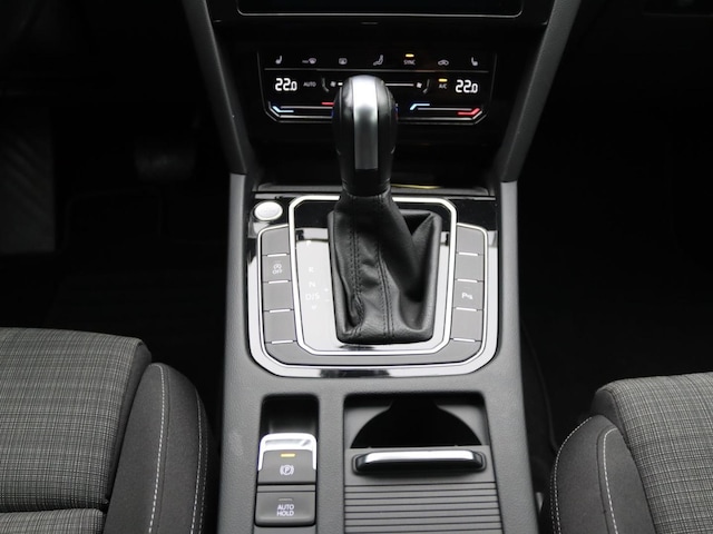 Volkswagen Passat 2.0 TSI Business DSG Variant