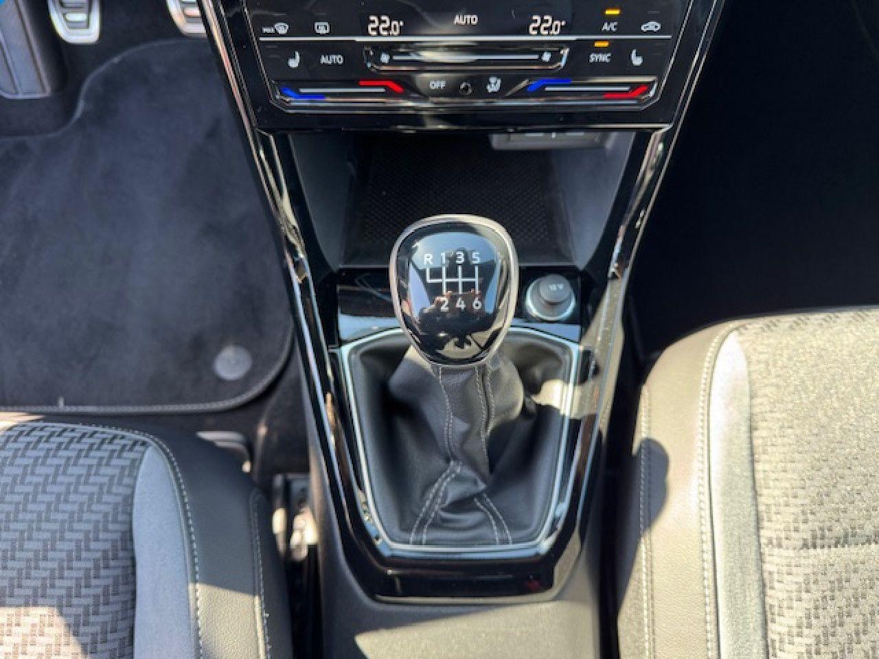 Volkswagen T-Cross 1.0 TSI R-Line