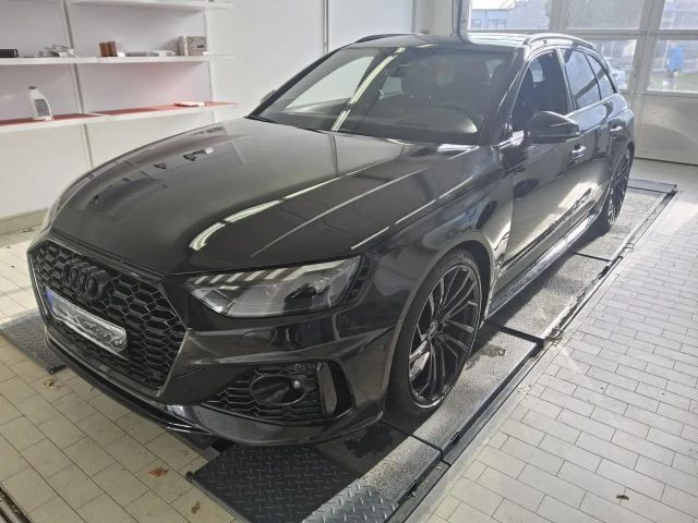 Audi RS4 Quattro