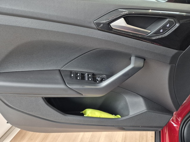 Volkswagen T-Cross IQ.Drive Life