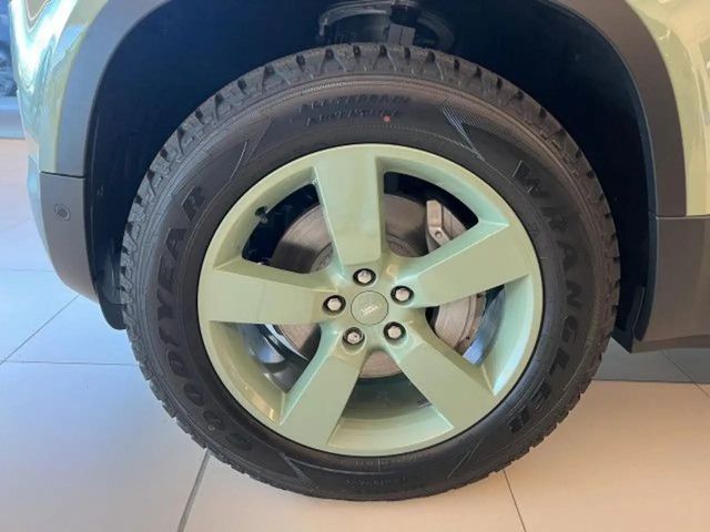 Land Rover Defender 90 D300