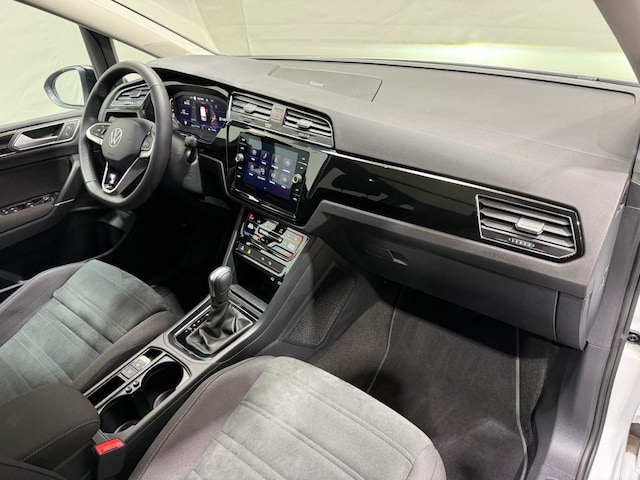 Volkswagen Touran 1.5 TSI DSG Highline Style