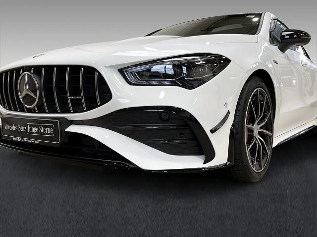 Mercedes-Benz CLA 35 AMG 4MATIC AMG Line Coupé