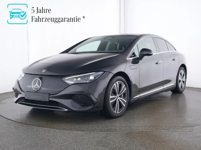 Mercedes-Benz EQE 300 Electric Art Sedan