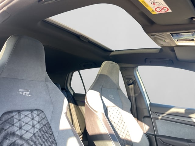 Volkswagen Golf 1.5 eTSI DSG Golf VIII