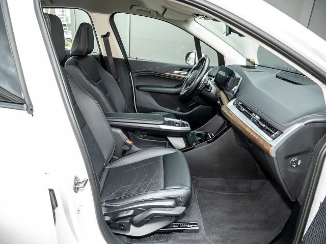 BMW 218 218d Active Tourer Luxury Line