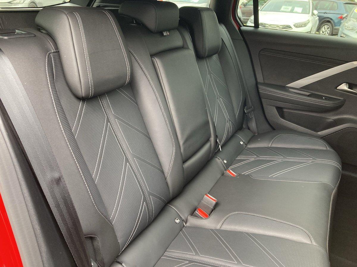 Opel Astra 1.2 Turbo Sports Tourer Ultimate